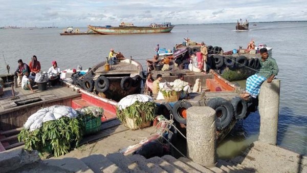 মগনামা ঘাটে নৌকায় উঠতে গিয়ে নিখোঁজ যুবক