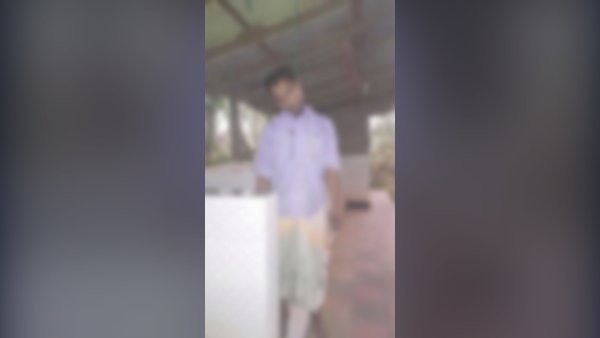 মসজিদের শৌচাগার থেকে ব্যবসায়ীর ঝুলন্ত মরদেহ উদ্ধার
