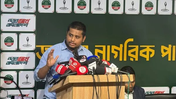 রাষ্ট্র সংস্কার হয়নি, শুধু চেয়ার বদলেছে: হাসনাত আবদুল্লাহ