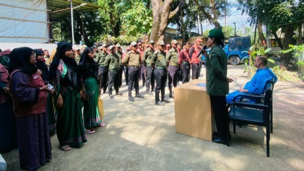 রামুতে দুর্গাপূজার নিরাপত্তায় আনসার-ভিডিপির ব্রিফিং