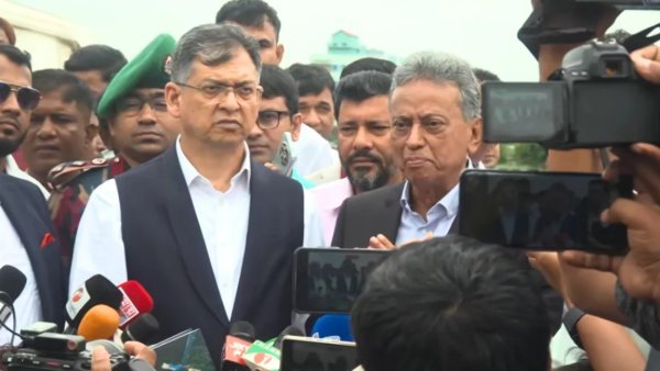 আইনশৃঙ্খলার উন্নতি ছাড়া নতুন বিনিয়োগ সম্ভব নয়: স্বরাষ্ট্রমন্ত্রী