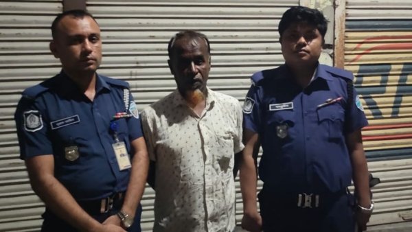কুমিল্লায় ঘুমন্ত নারীকে ধর্ষণের অভিযোগে অভিযুক্ত গ্রেফতার