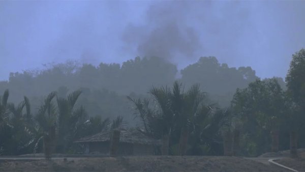 টেকনাফ সীমান্তে বিস্ফোরণের শব্দে কেঁপে উঠল ঘরবাড়ি