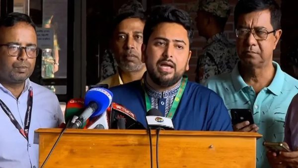 নতুন রাষ্ট্রপতি নির্বাচন নিয়ে নাহিদ ইসলামের বিস্ফোরক মন্তব্য