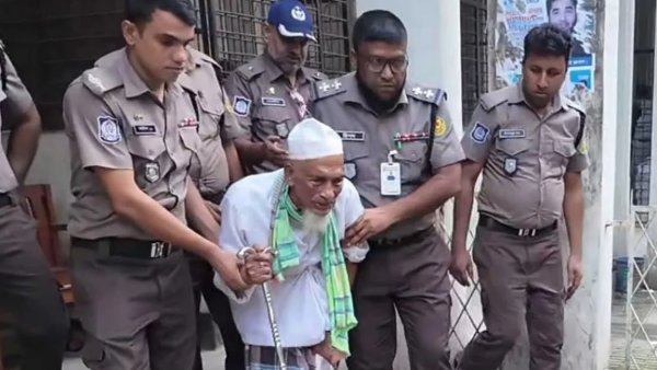 ১০ বছরের সাজা নিয়ে ১০৪ বছর বয়সে কারাগারে নুর মোহাম্মদ