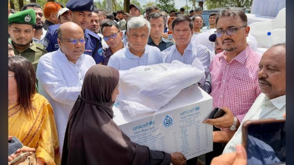 কোনো ক্ষতিগ্রস্ত পরিবার ত্রাণ ও পুনর্বাসন সহায়তা থেকে বঞ্চিত হবে না