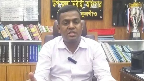 এমপির বক্তব্যে হাততালি, নিজেকে ‘বিএনপি নেতা’ বললেন ইউএনও