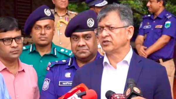 বেনজীরকে ফেরাতে ল’ ফার্ম নিয়োগ দিয়েছে সরকার: স্বরাষ্ট্রমন্ত্রী