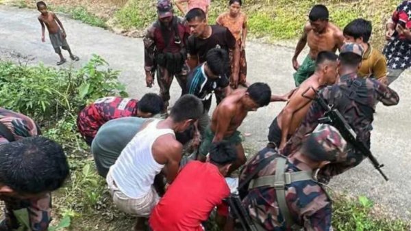 বান্দরবানে পর্যটকবাহী গাড়ি খাদে পড়ে নিহত ২, আহত ৫