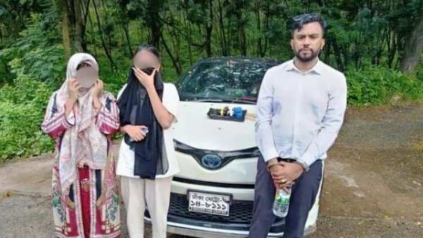 স্বরাষ্ট্র মন্ত্রণালয়ের স্টিকার লাগানো গাড়িতে ইয়াবা, আটক ৩