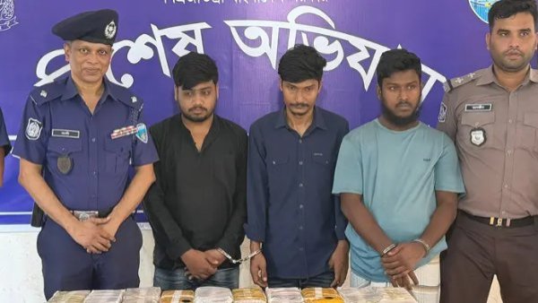 এসপি অফিসের পাশে ইয়াবার ডেরা, চালানে যায় ২০ লাখ ইয়াবা